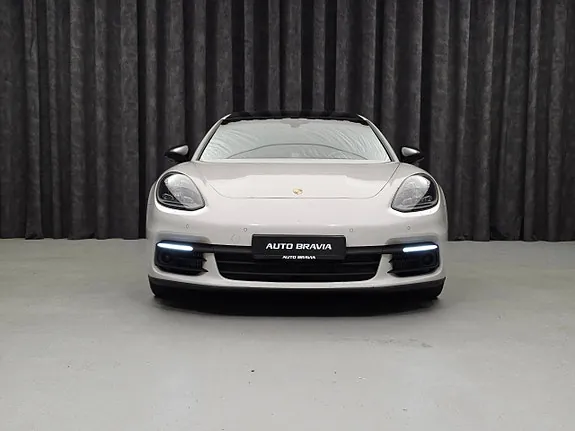 Porsche Panamera 4 2018 photo 2