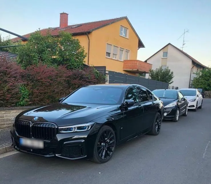 BMW 740D