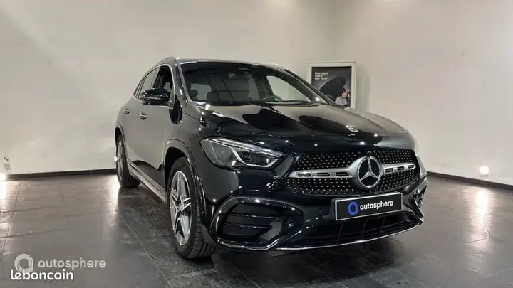 Mercedes-Benz Gla 2024 photo 3