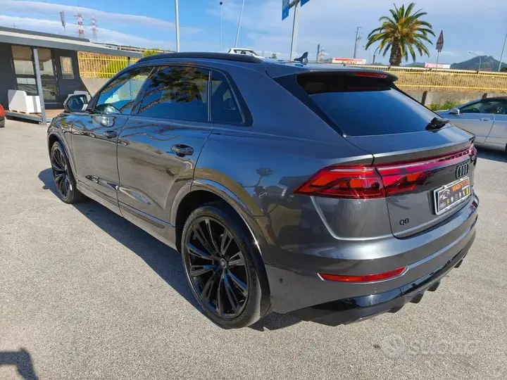 Audi Q8 2024 photo 4