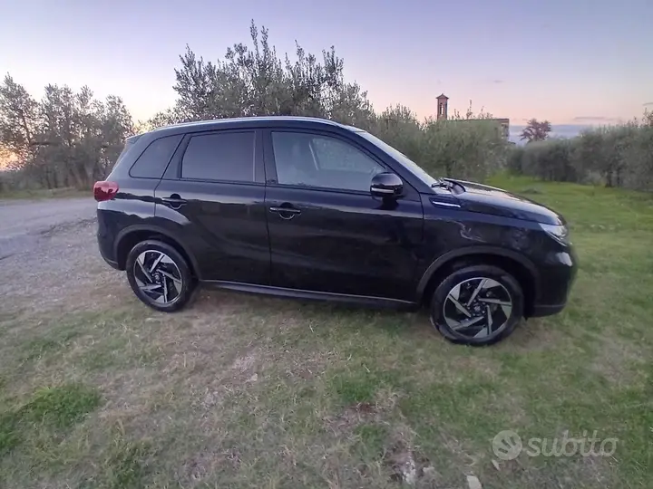 Suzuki Vitara 2025 photo 5