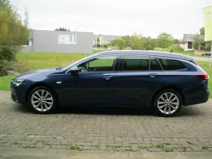 Opel Insignia 2021 photo 2