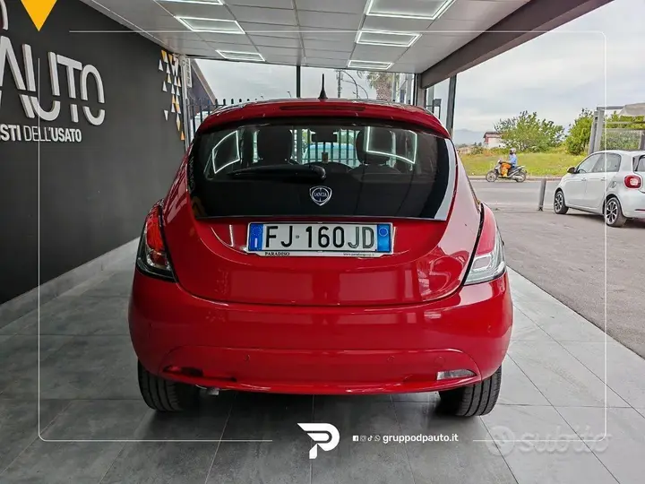 Lancia Ypsilon 2017 photo 5