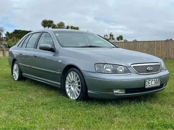 Ford Fairlane 2006 photo 3