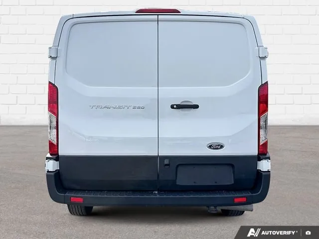 Ford Transit 2025 photo 5