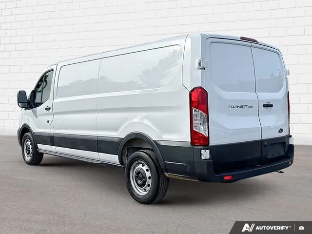 Ford Transit 2025 photo 4