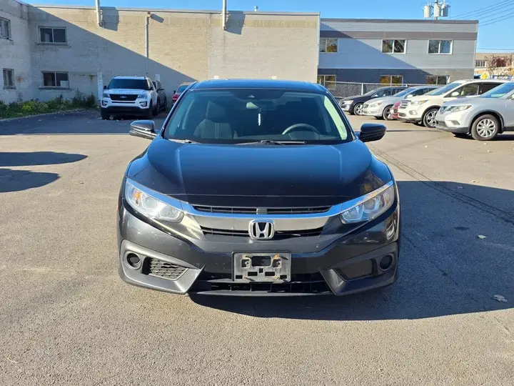 Honda Civic 2016 photo 2