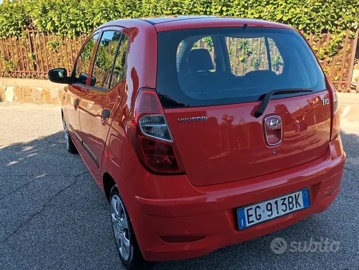 Hyundai I10 2011 photo 2