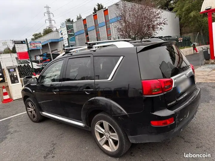 Peugeot 4007 2010 photo 2