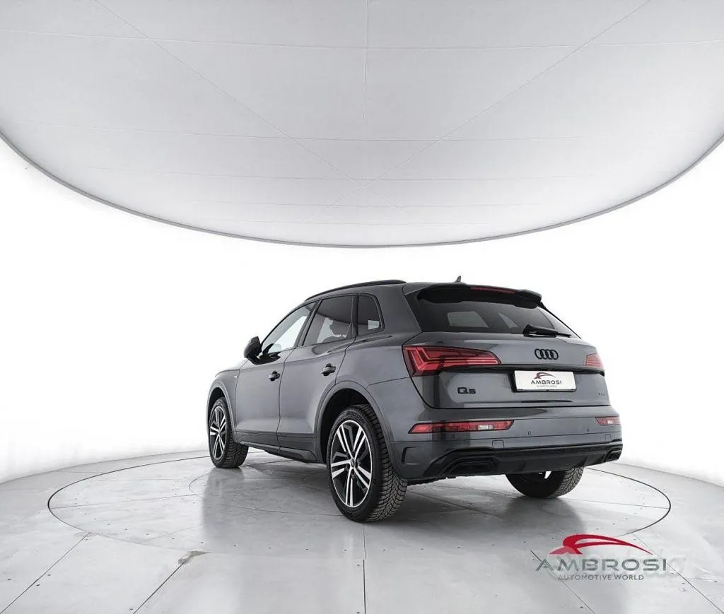Audi Q5 2023 photo 4