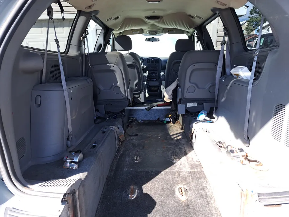 Dodge Grand Caravan 2005 photo 5
