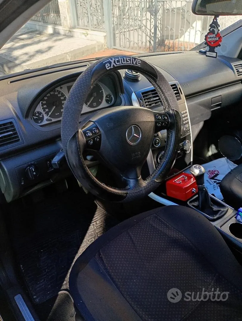 Mercedes-Benz A 2009 photo 5