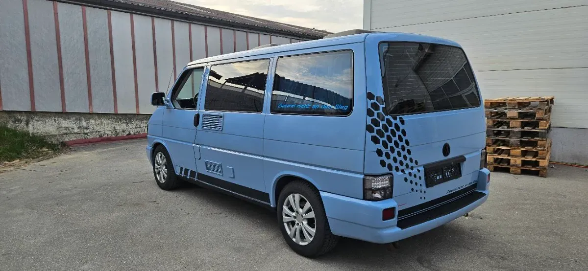 Volkswagen T4 2003 photo 3