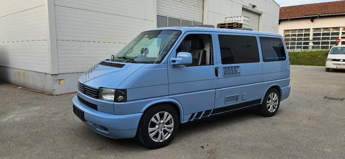 Volkswagen T4 2003 photo 2