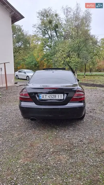Mercedes-Benz Clk-Class 2003 photo 4