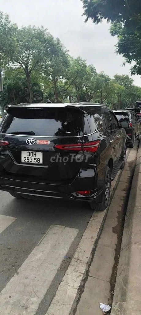 Toyota Fortuner 2021 photo 5