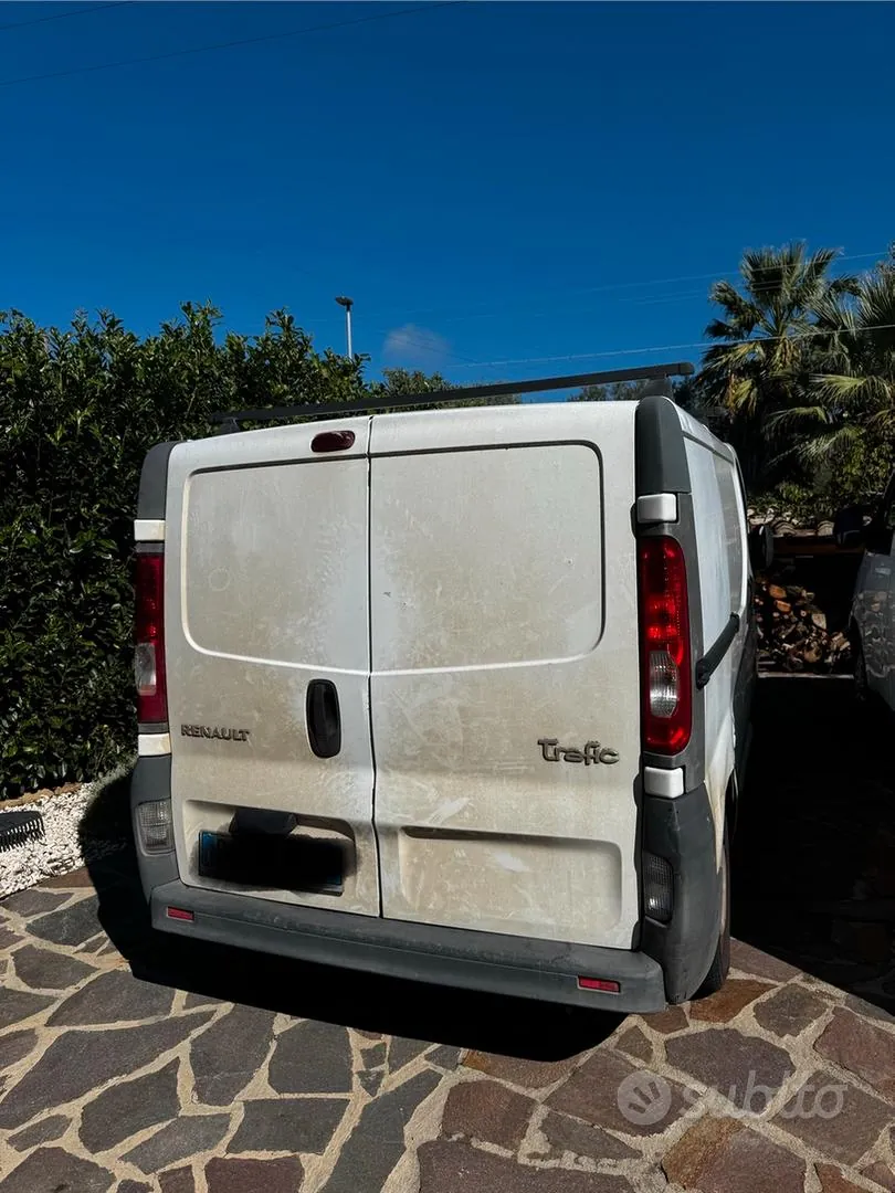 Renault Trafic 2009 photo 4