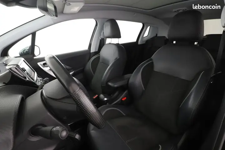 Peugeot 2008 2016 photo 5