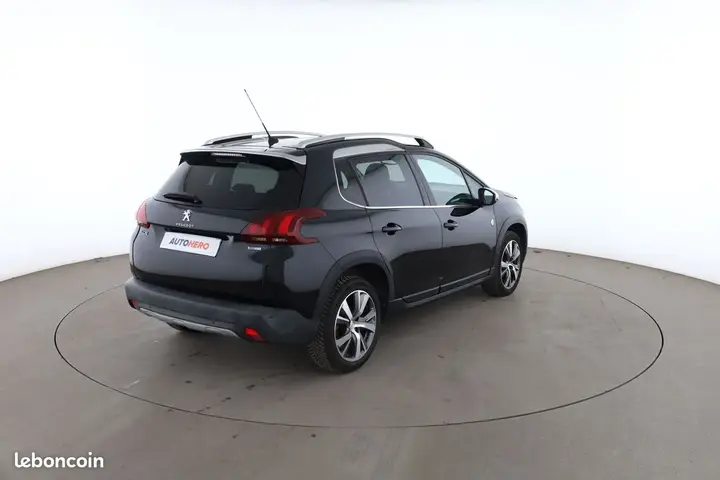 Peugeot 2008 2016 photo 3