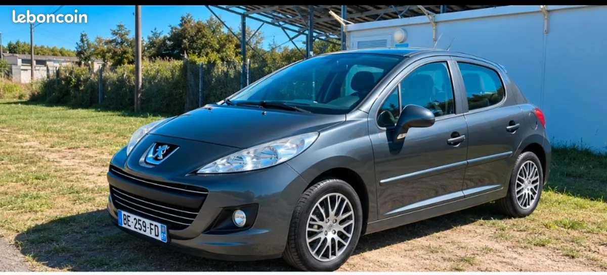 Peugeot 207