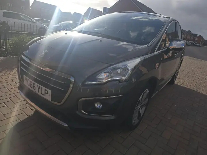 Peugeot 3008 2016 photo 2
