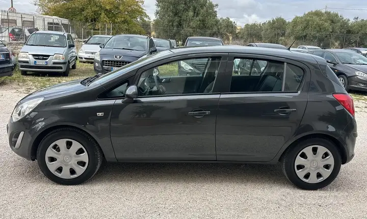Opel Corsa 2012 photo 4