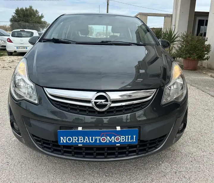 Opel Corsa 2012 photo 2