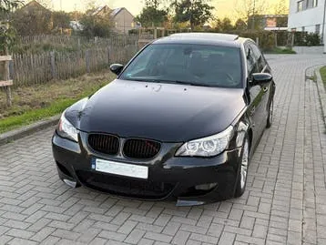 BMW 545I