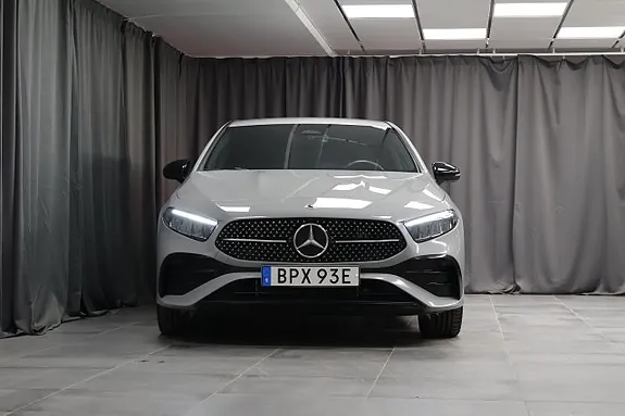 Mercedes-Benz A250 E 2026 photo 3