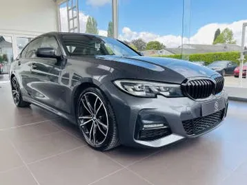 BMW 3 Series 2021 photo 3