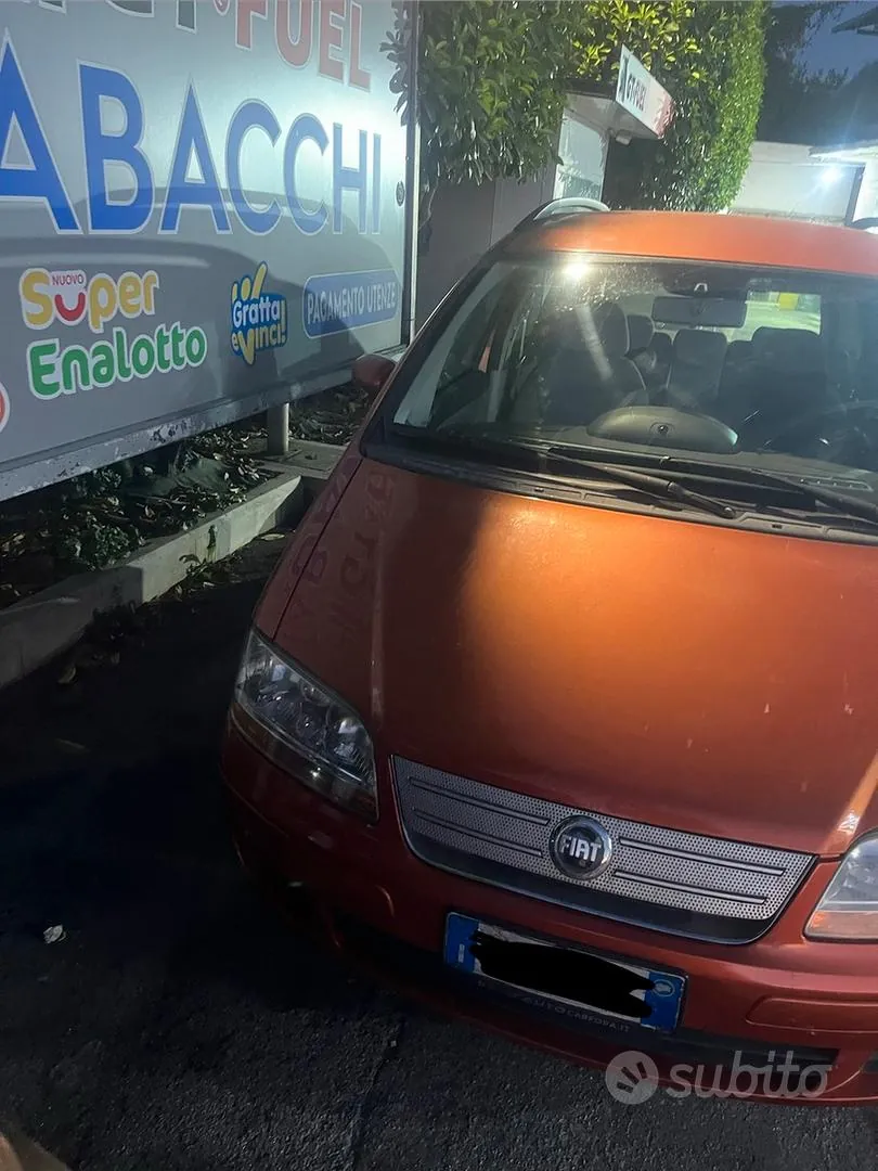 Fiat Idea 2004 photo 2