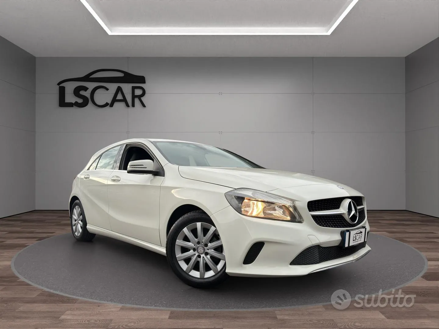 Mercedes-Benz A 180