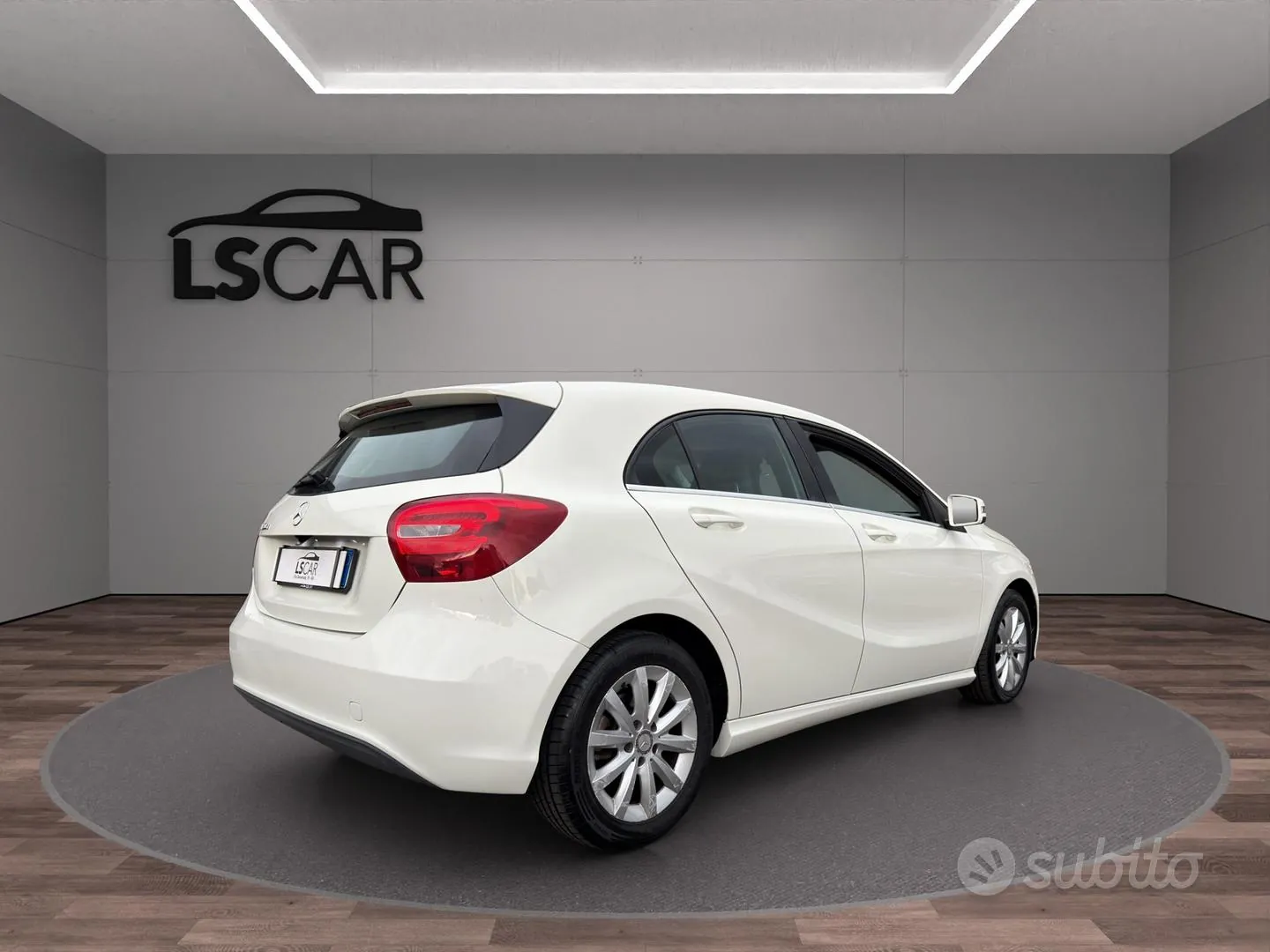 Mercedes-Benz A 180 2017 photo 3