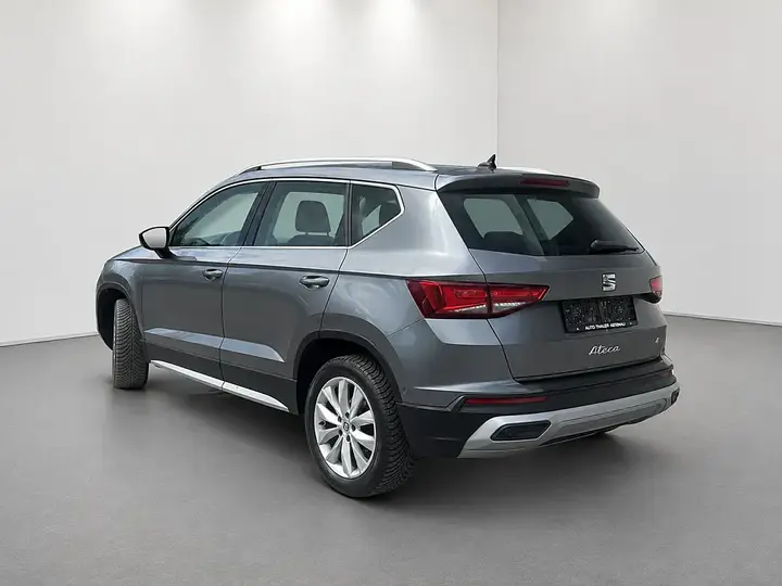 Seat Ateca 2023 photo 3