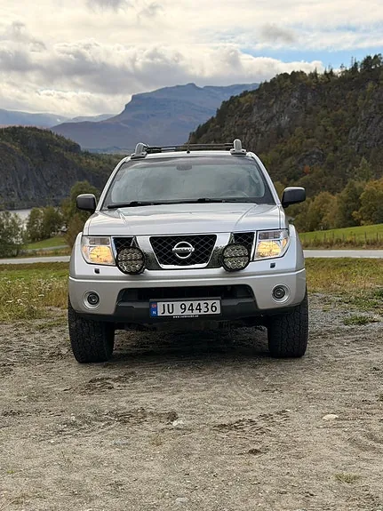 Nissan Navara 2006 photo 3