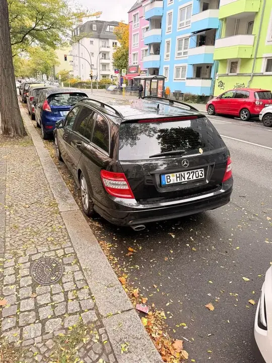 Mercedes-Benz C220