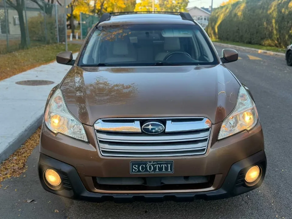 Subaru Outback 2013 photo 3