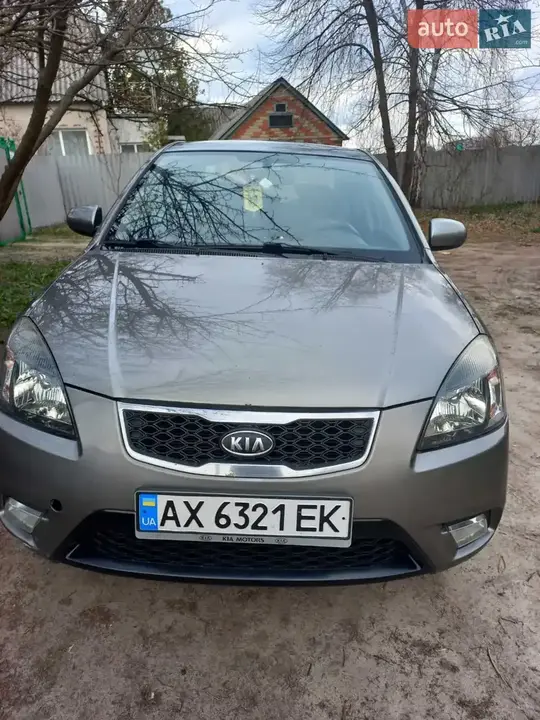Kia Rio 2011 photo 3