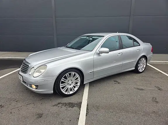 Mercedes-Benz E 280