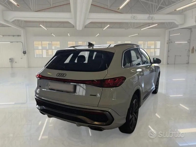Audi Q5 2025 photo 4