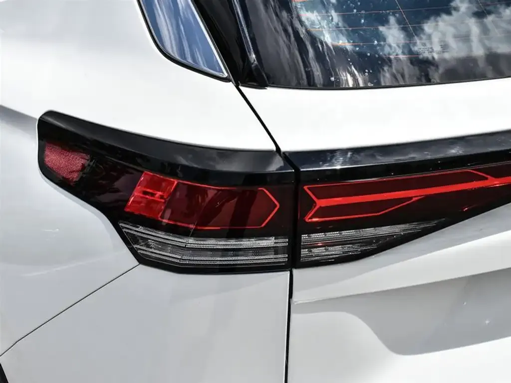 Volkswagen Tiguan 2026 photo 5