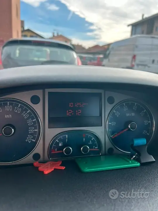Lancia Musa 2010 photo 3