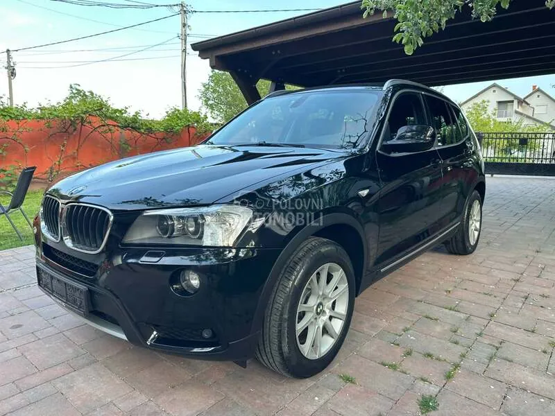 BMW X3 2011 photo 2