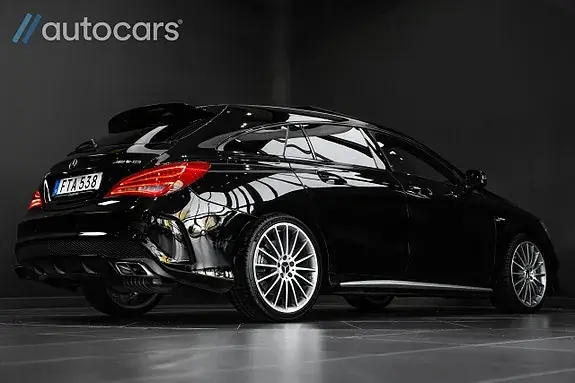 Mercedes-Benz Cla 45 Amg 2015 photo 4