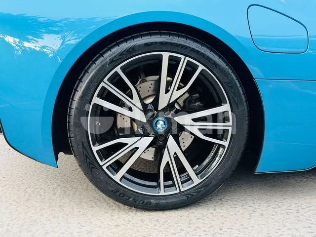 BMW I8 2019 photo 5