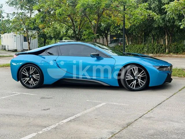 BMW I8 2019 photo 2