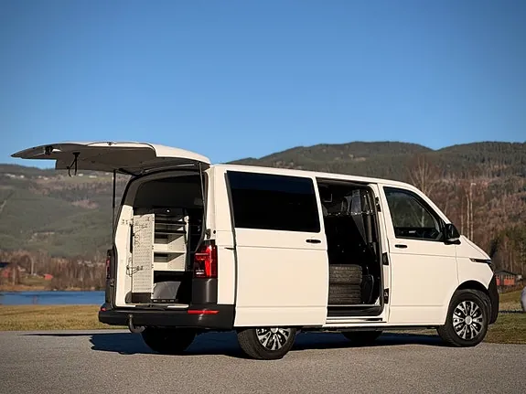Volkswagen Transporter 2023 photo 4