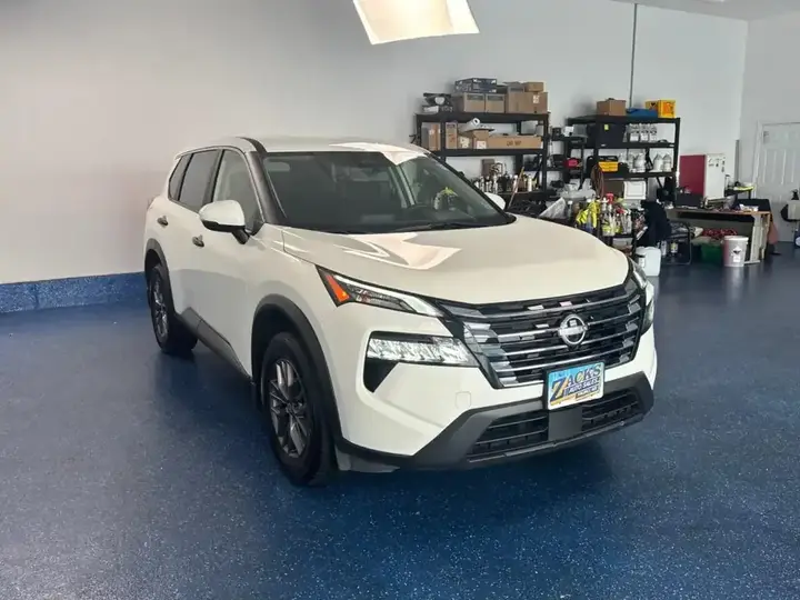 Nissan Rogue 2024 photo 3