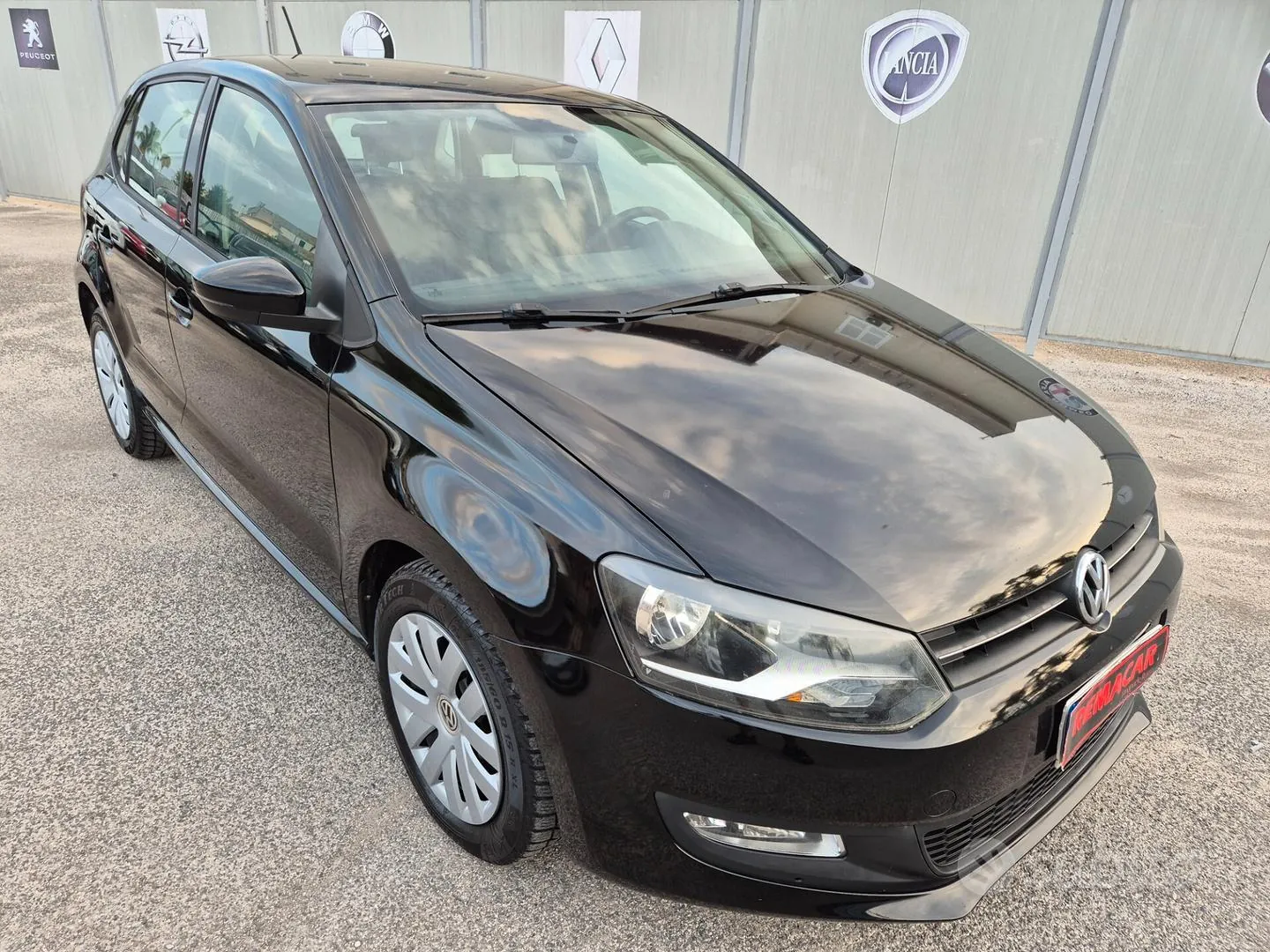 Volkswagen Polo 2009 photo 3