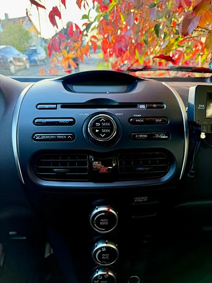 Mitsubishi I-Miev 2013 photo 5